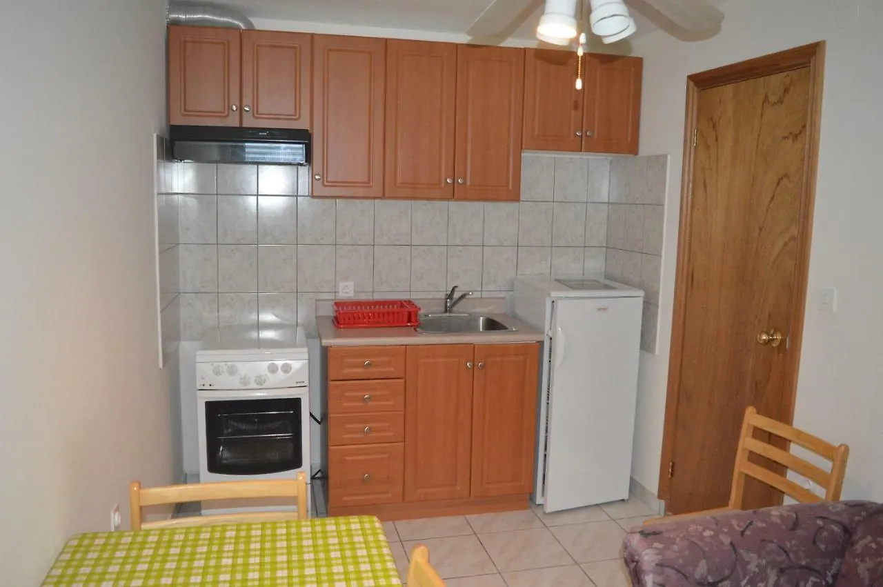 Apartments Charlie Krk Town 0*,  Croazia