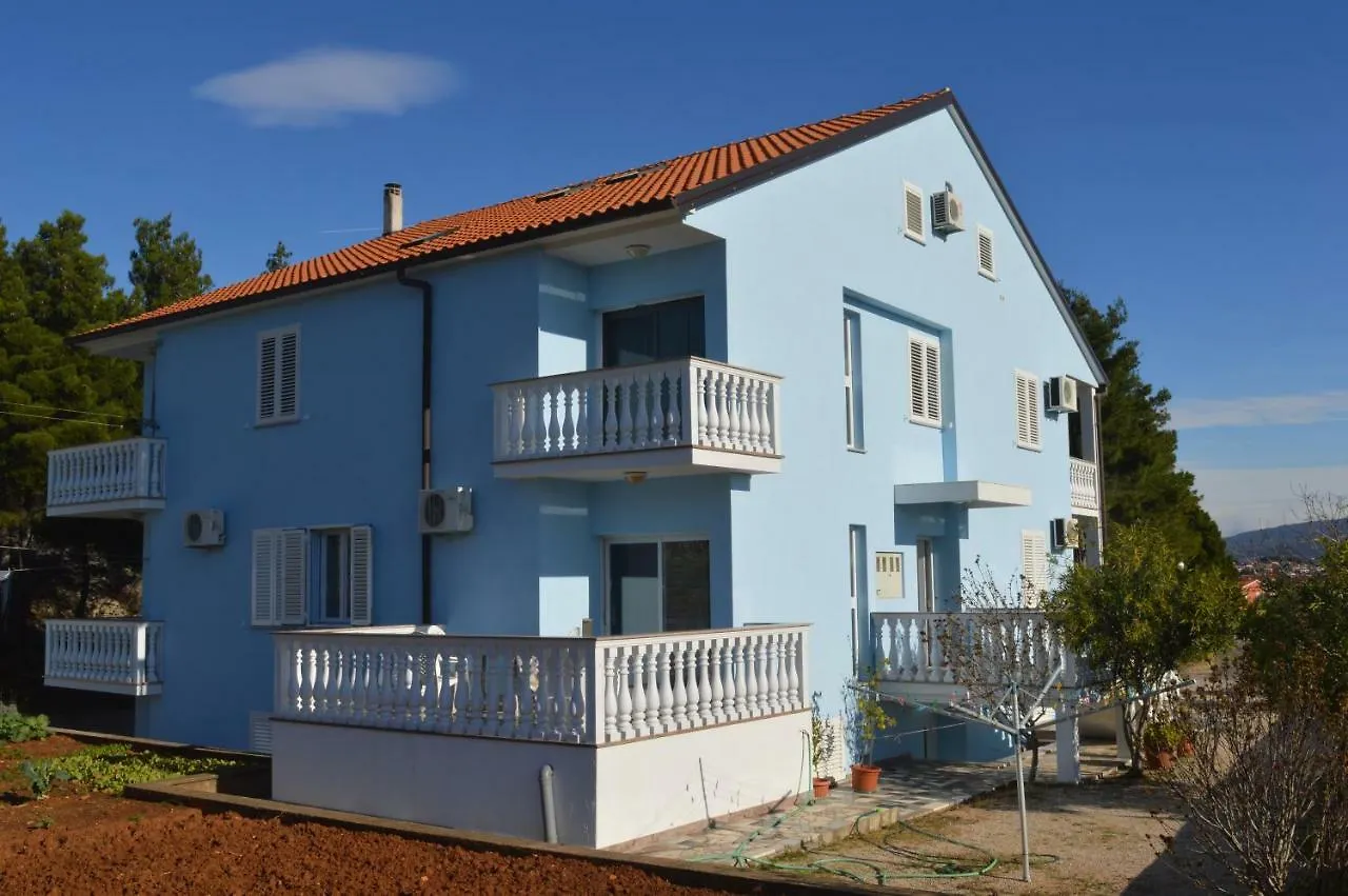 Apartments Charlie Krk Town